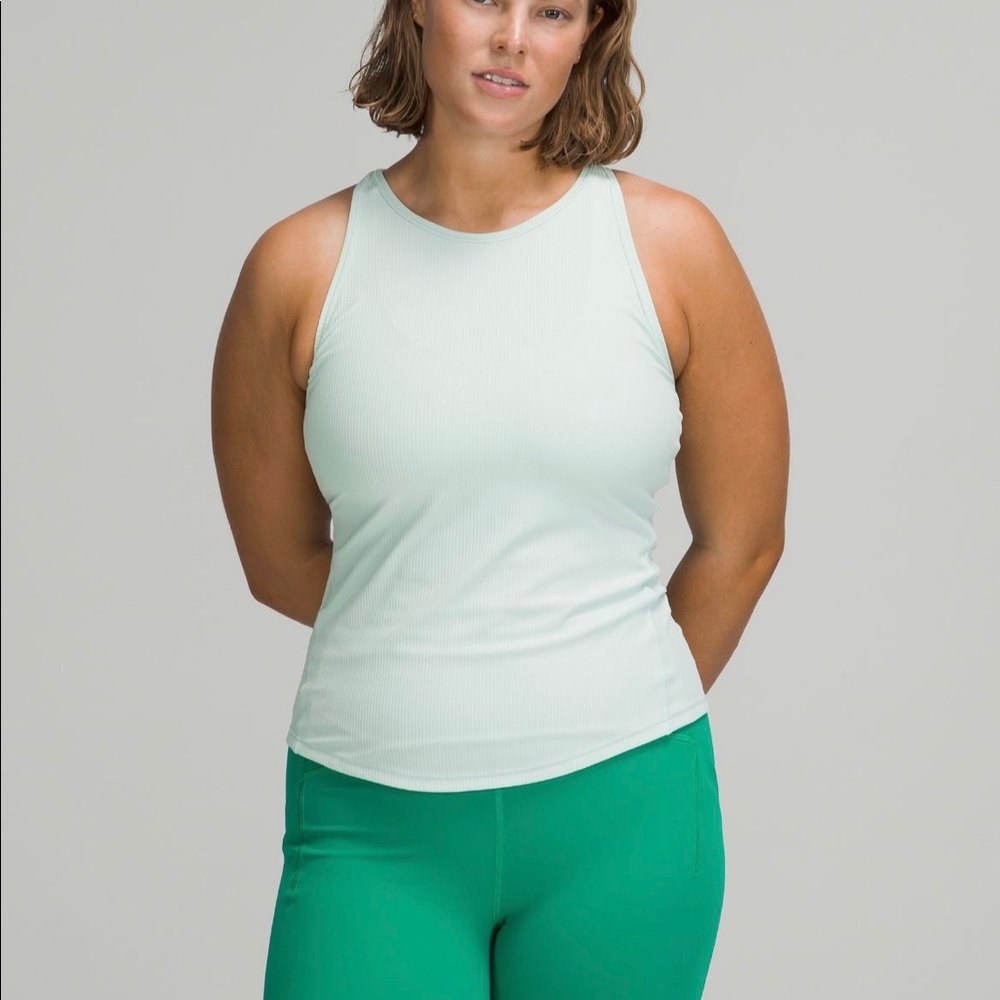 Lululemon Base Pace Tank Size 10. Like new!